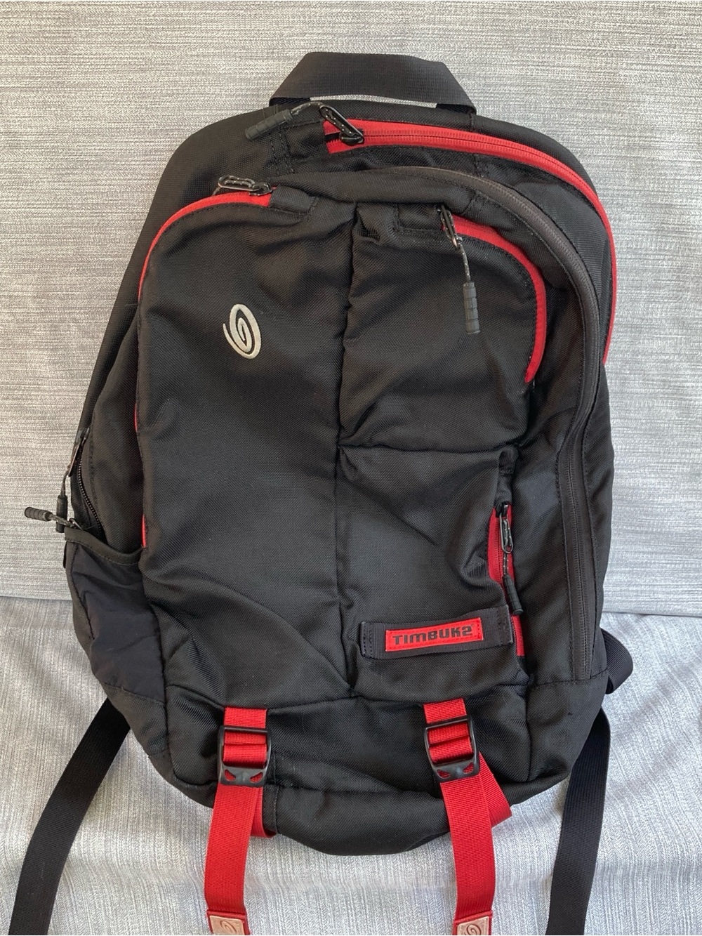 Timbuk2 backpack Black Red